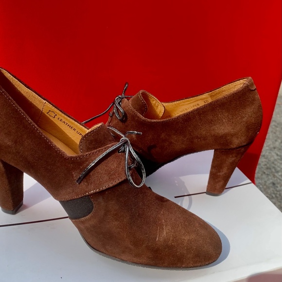 Classic Suede leather Pump - Picture 4 of 6